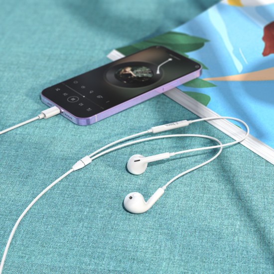 سماعة M111 Max Primero بمنفذ لايتنينج